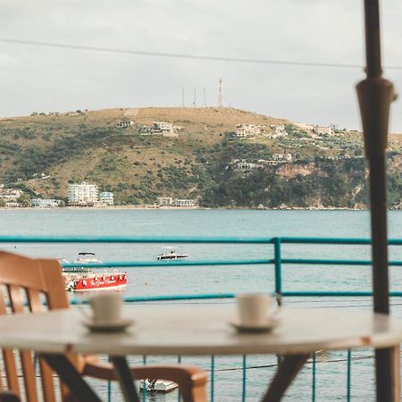 Rooms By The Sea هيماري المظهر الخارجي الصورة